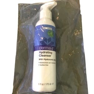 Dermae Hydrating Cleanser With Hyaluronic Acid Moisturizing Pump 6 Fl Oz